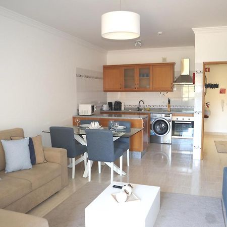 Apartamento Deolinda - Nossa Sra Da Rocha ポルシェス エクステリア 写真