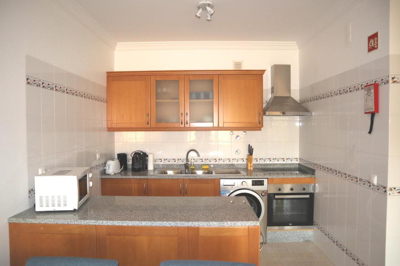 Apartamento Deolinda - Nossa Sra Da Rocha ポルシェス エクステリア 写真