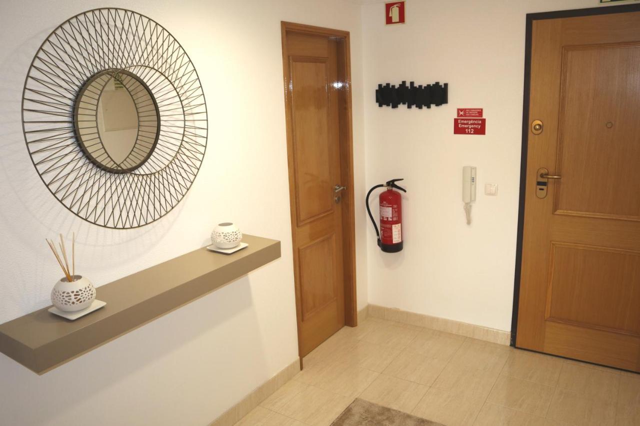 Apartamento Deolinda - Nossa Sra Da Rocha ポルシェス エクステリア 写真
