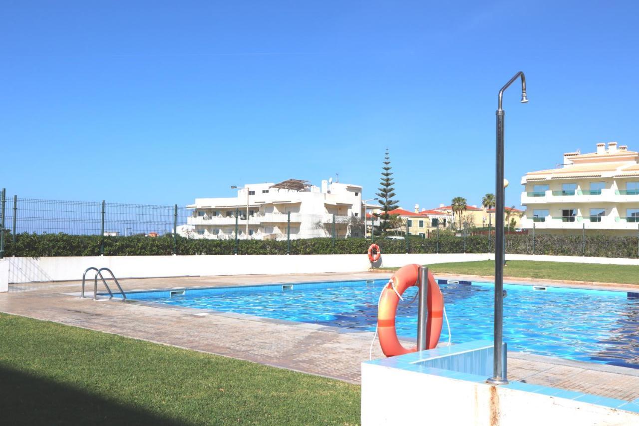 Apartamento Deolinda - Nossa Sra Da Rocha ポルシェス エクステリア 写真